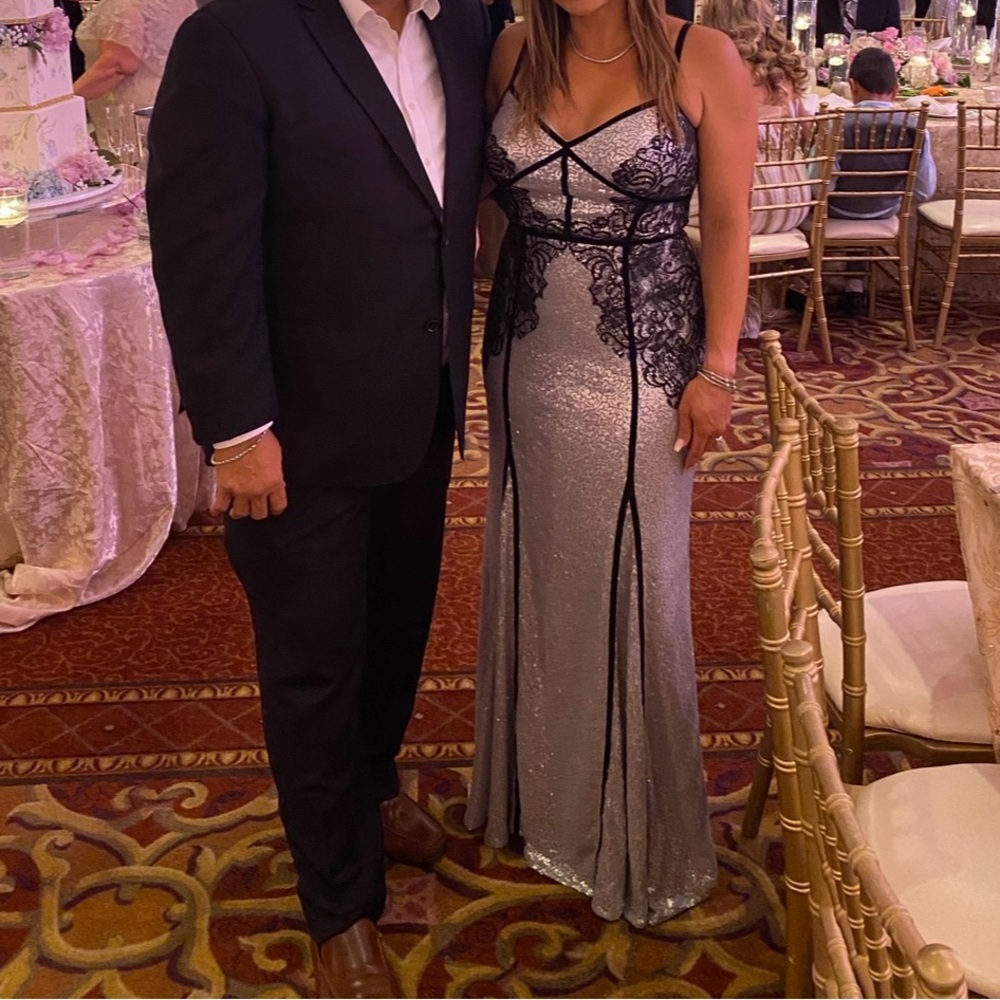 Tadashi Shoji Silver and Black Satin Sleepwear
